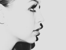 Jess Radomska photo