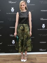 Jess Weixler photo