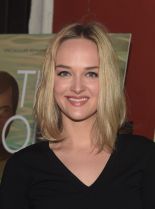 Jess Weixler photo