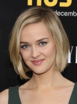 Jess Weixler photo