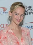 Jess Weixler