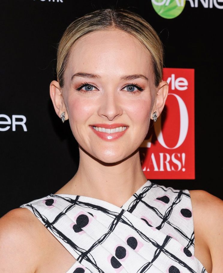 Jess Weixler