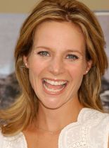 Jessalyn Gilsig photo