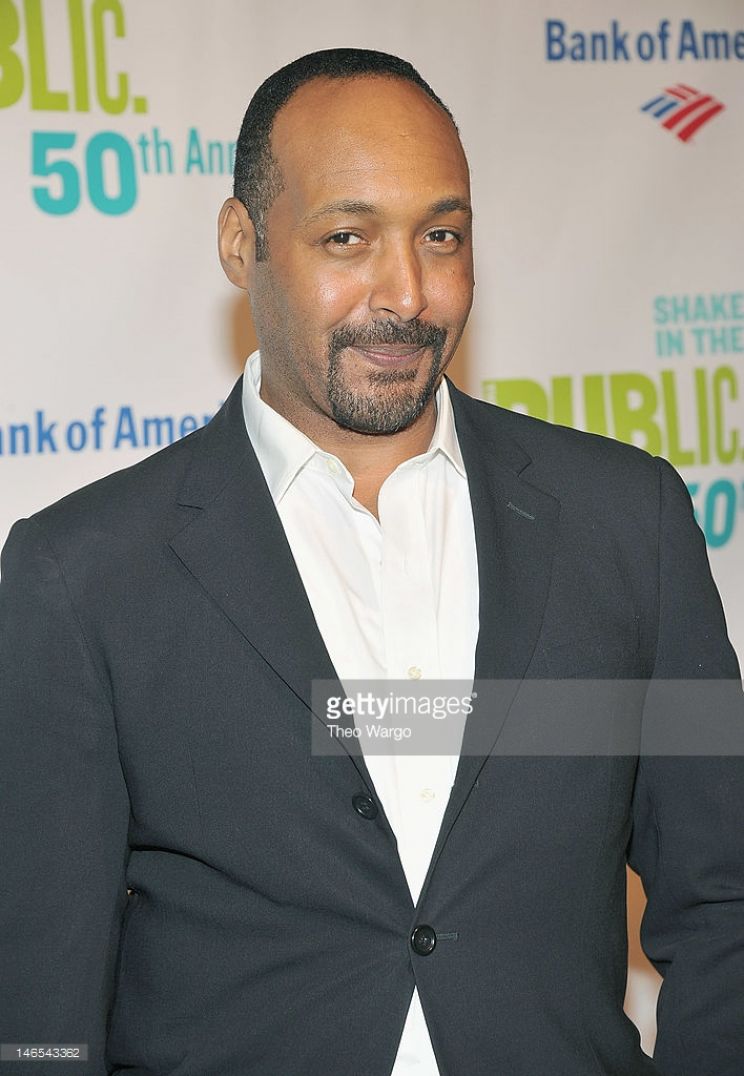 Jesse L. Martin