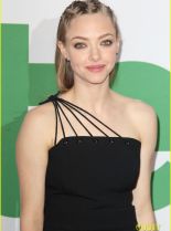 Jessica Barth