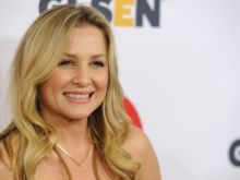 Jessica Capshaw