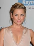 Jessica Capshaw