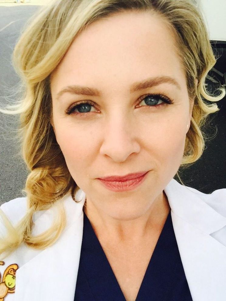 Jessica Capshaw