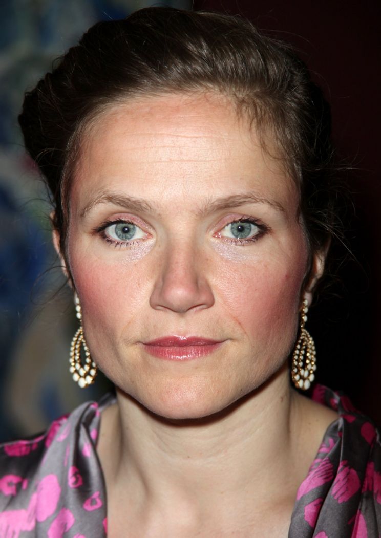 Jessica Hynes