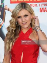 Jessica Lowe photo