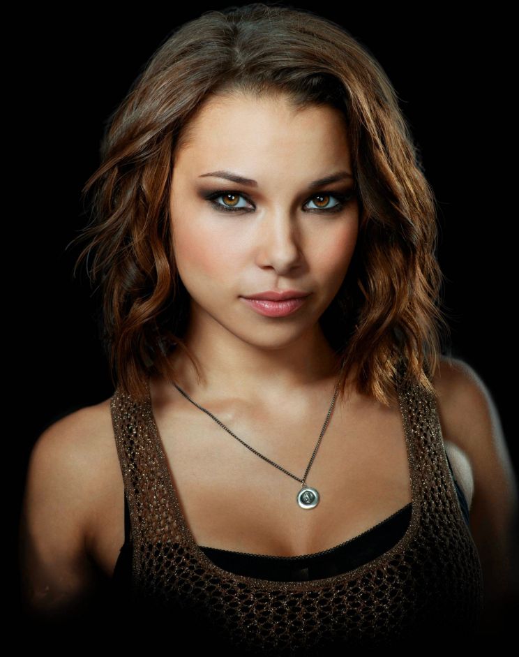 Jessica Parker Kennedy