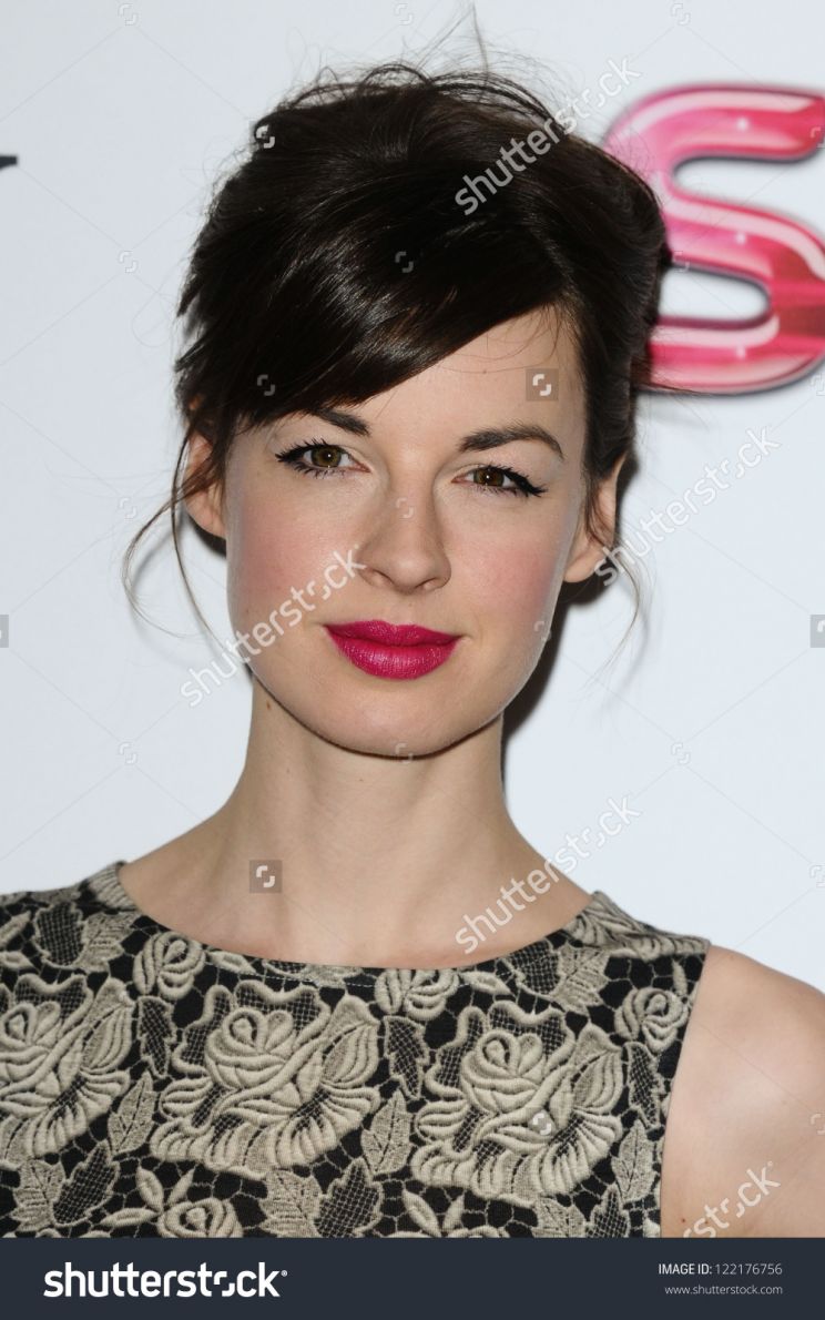 Jessica Raine