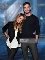 Jessica Rothe photo