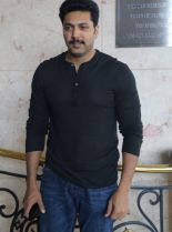 Jeyam Ravi #3329307 picture (Portrait Medium)