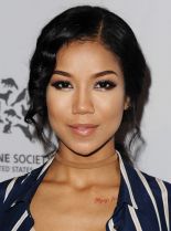 Jhene Aiko