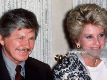 Jill Ireland photo