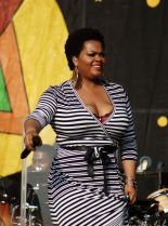 Jill Scott #665945 picture (Portrait Medium)