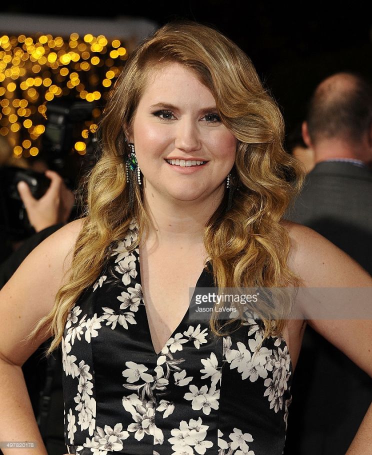 Jillian Bell