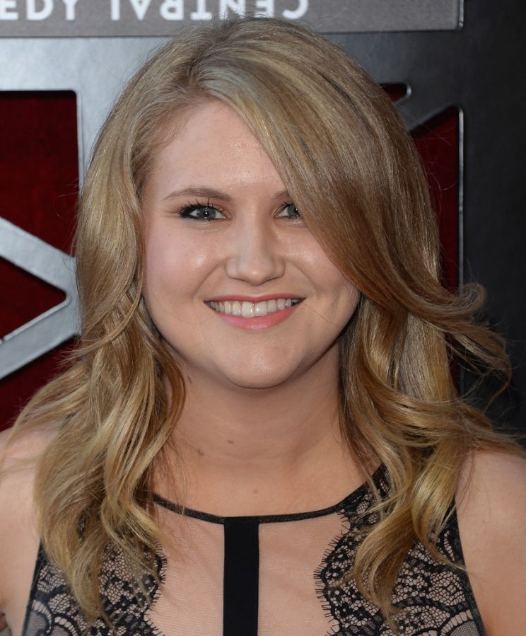 Jillian Bell