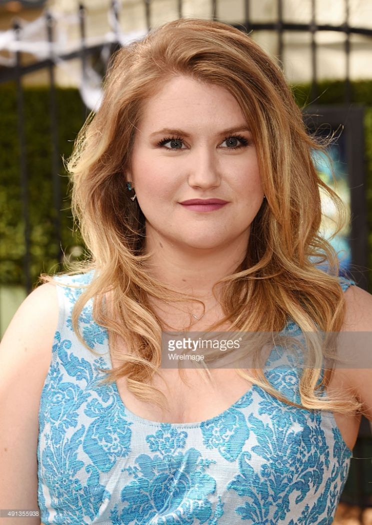 Jillian Bell