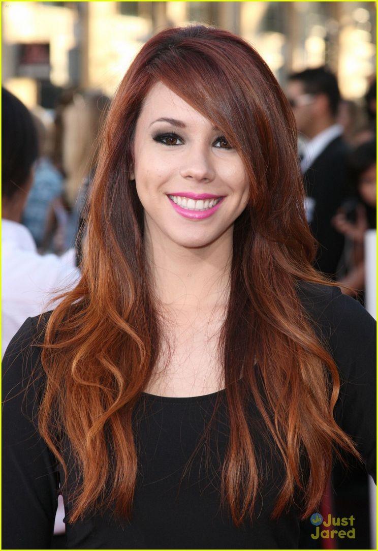 Jillian Rose Reed