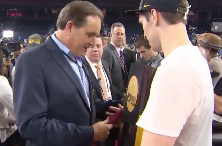 Jim Nantz