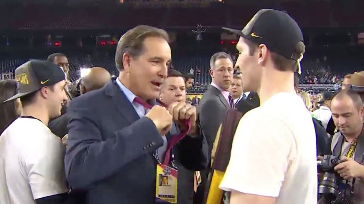 Jim Nantz