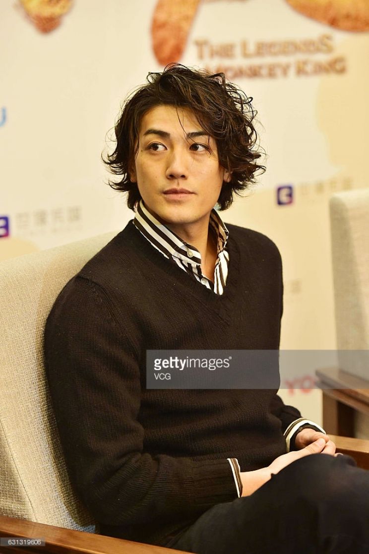 Jin Akanishi