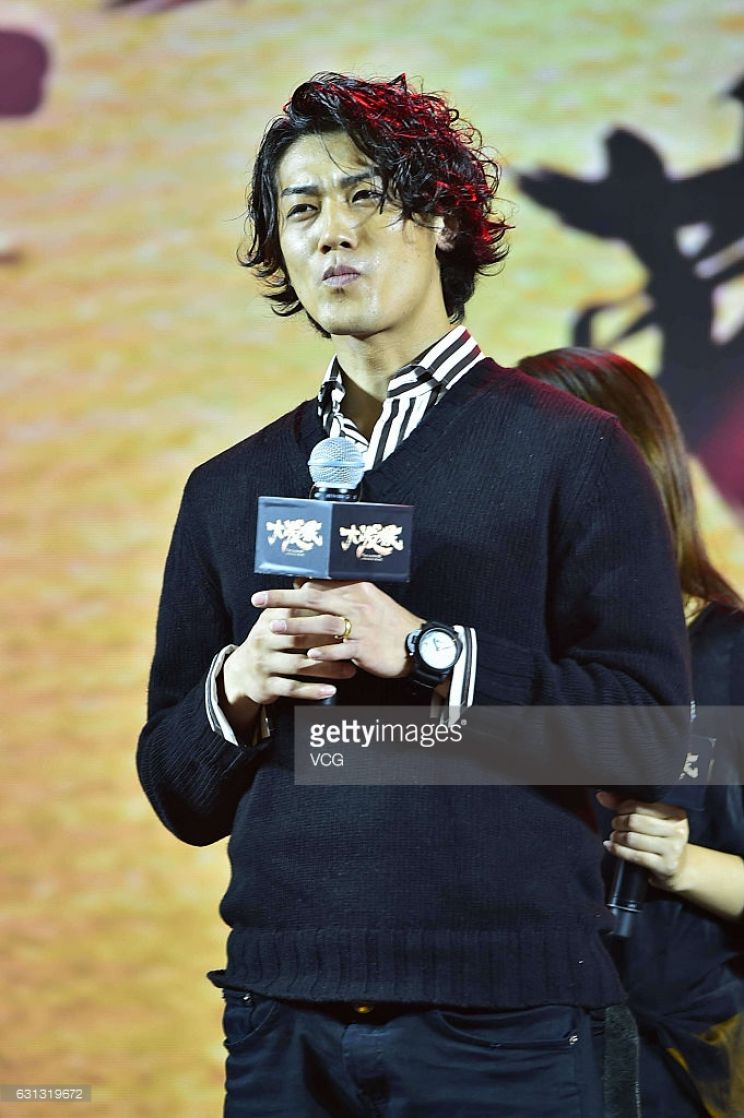 Jin Akanishi