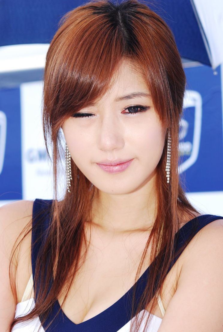 Jina Song