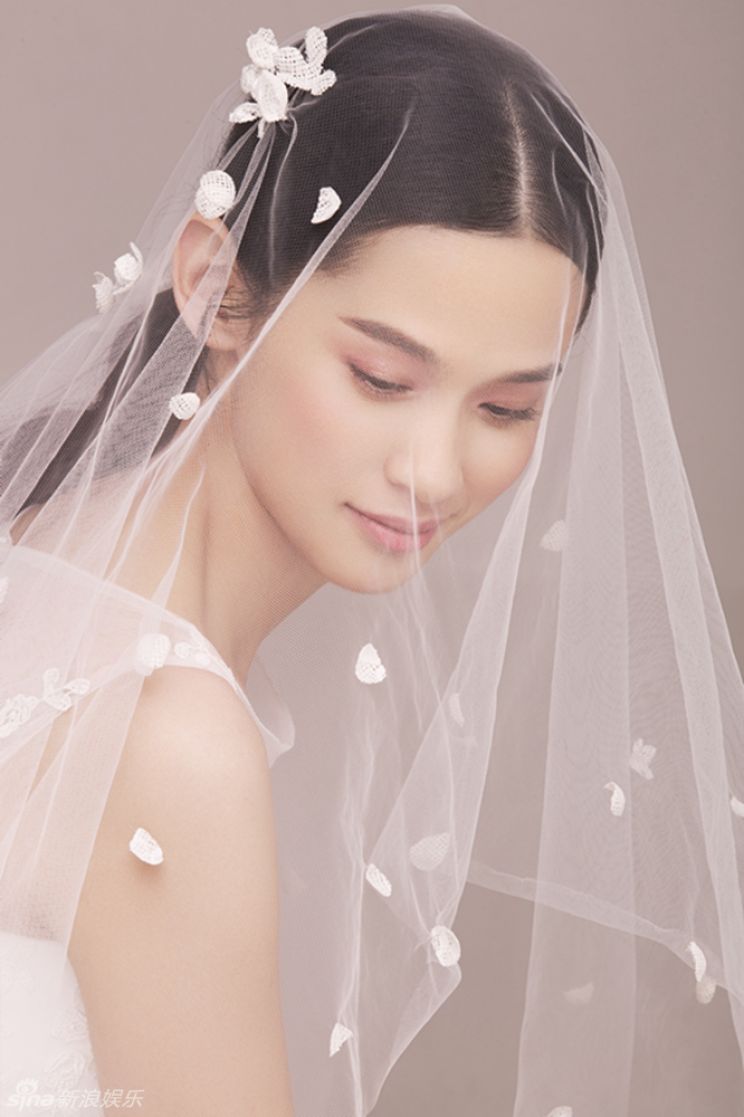 Jingjing Qu