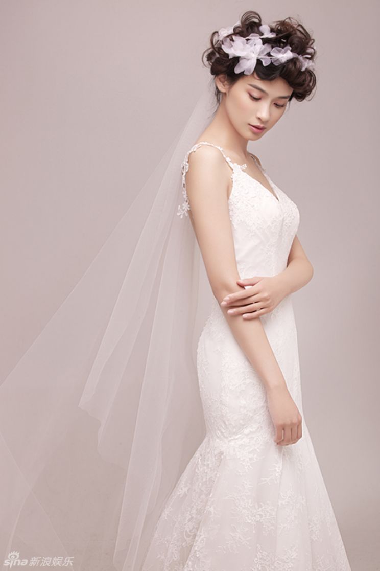 Jingjing Qu