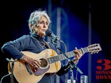 Joan Baez