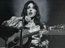 Joan Baez