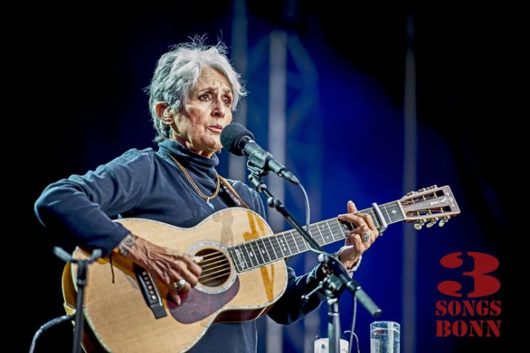 Joan Baez