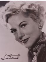 Joan Fontaine photo