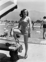 Joan Leslie