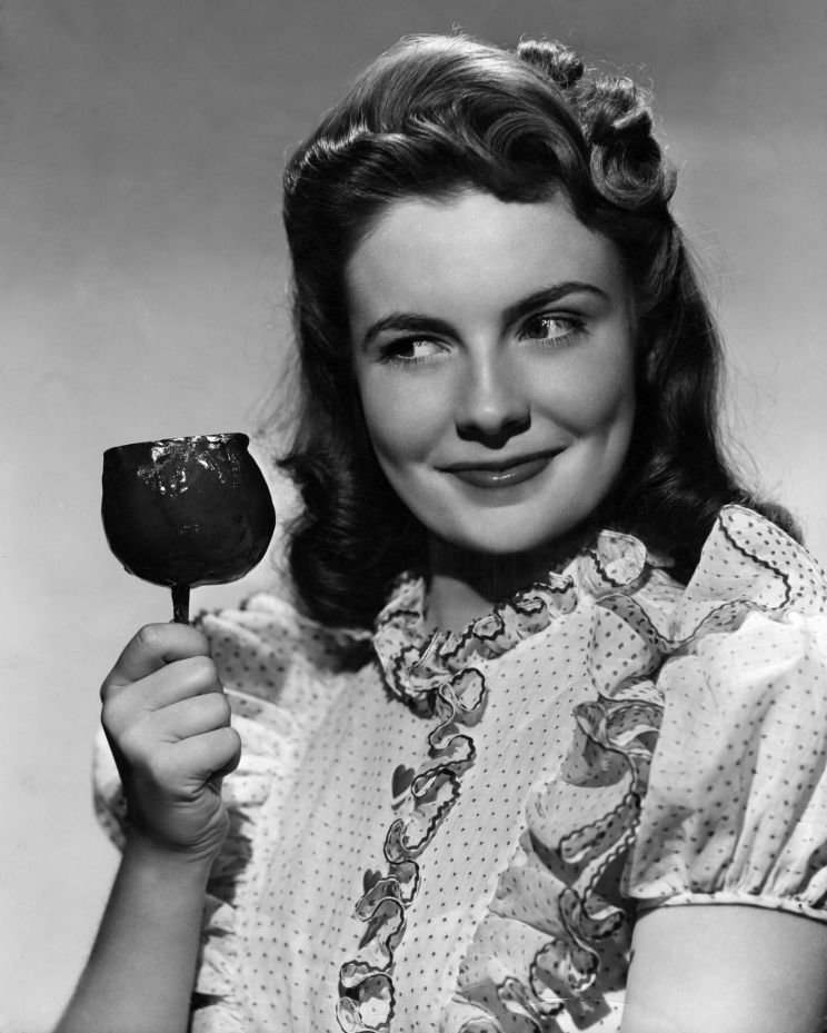 Joan Leslie