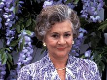 Joan Plowright