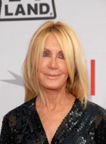 Joan Van Ark