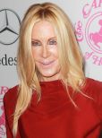 Joan Van Ark