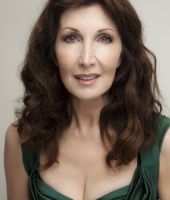 Joanna Gleason