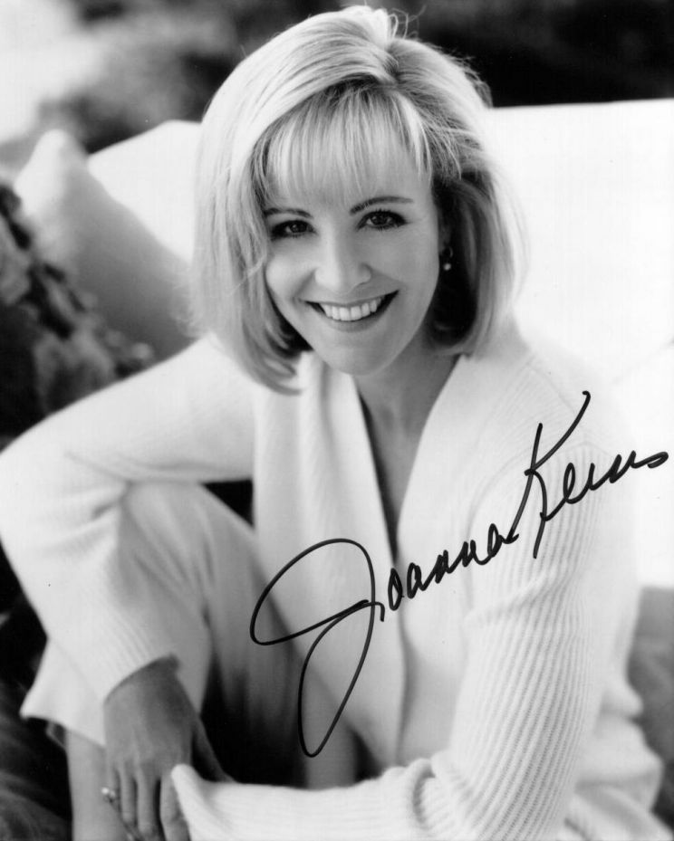 Joanna Kerns