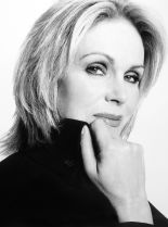 Joanna Lumley photo