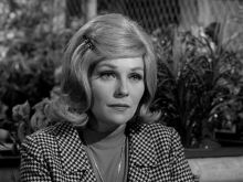 Joanna Moore photo