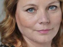 Joanna Scanlan