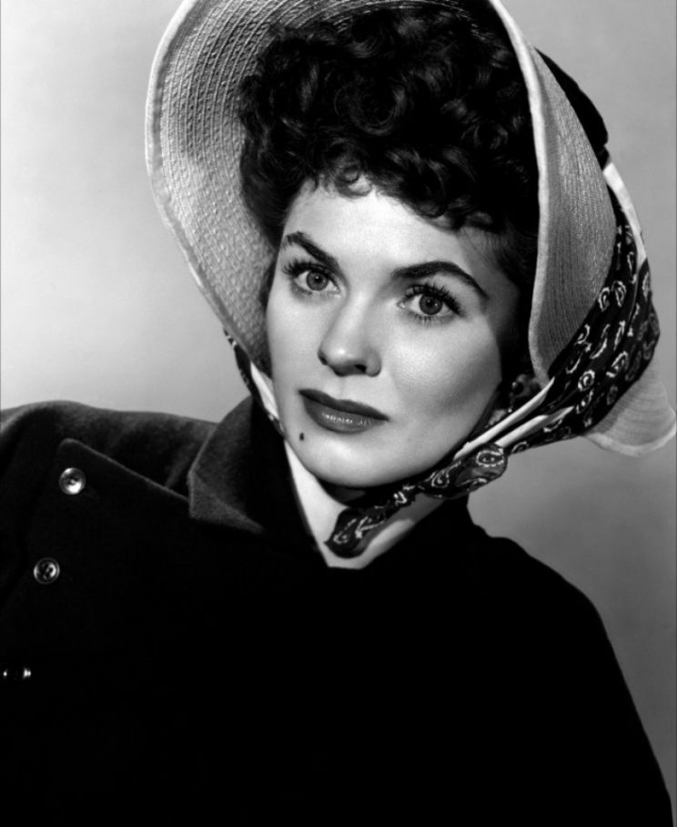 Joanne Dru