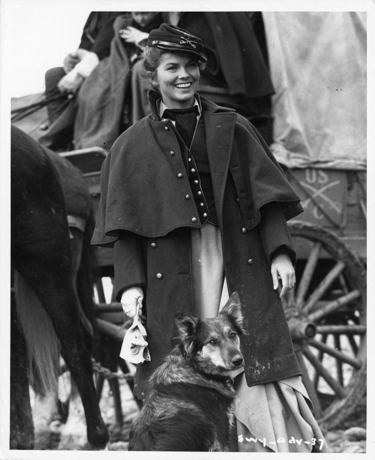 Joanne Dru