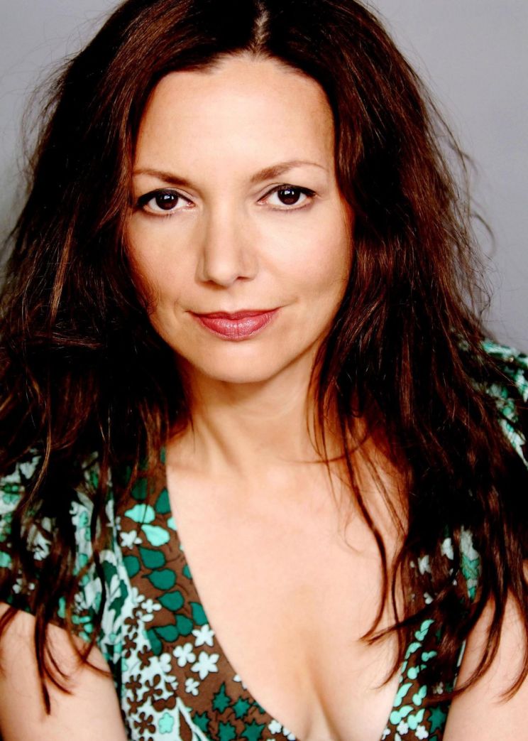 Joanne Whalley