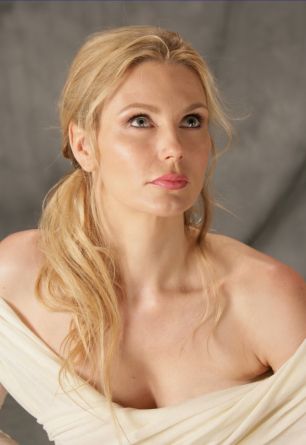 Joclyn Stone